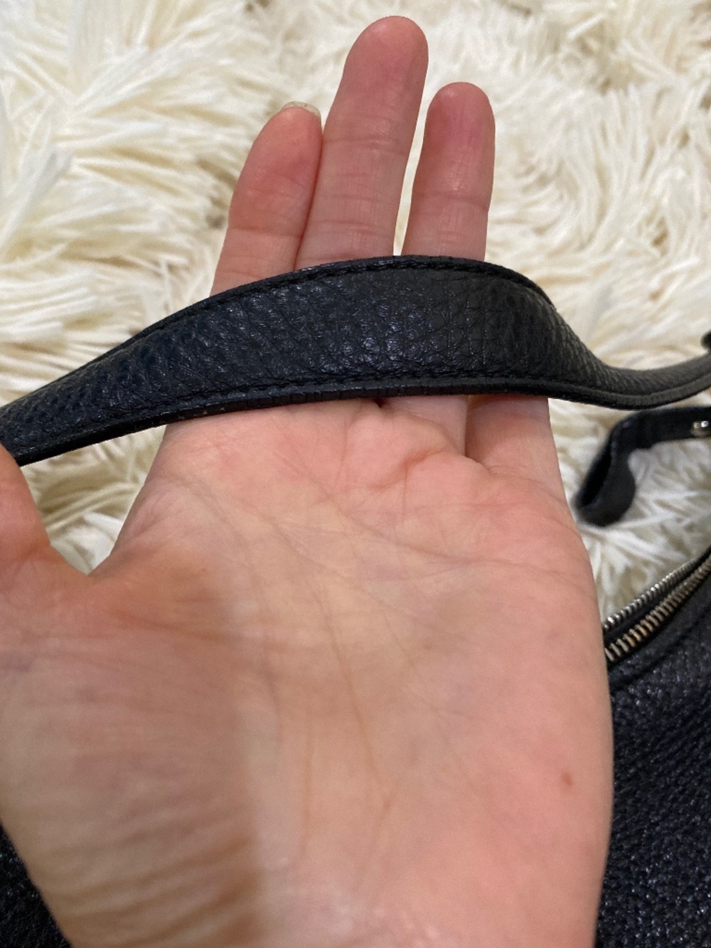 Salvatore ferragamo bag - Picture 15 of 17